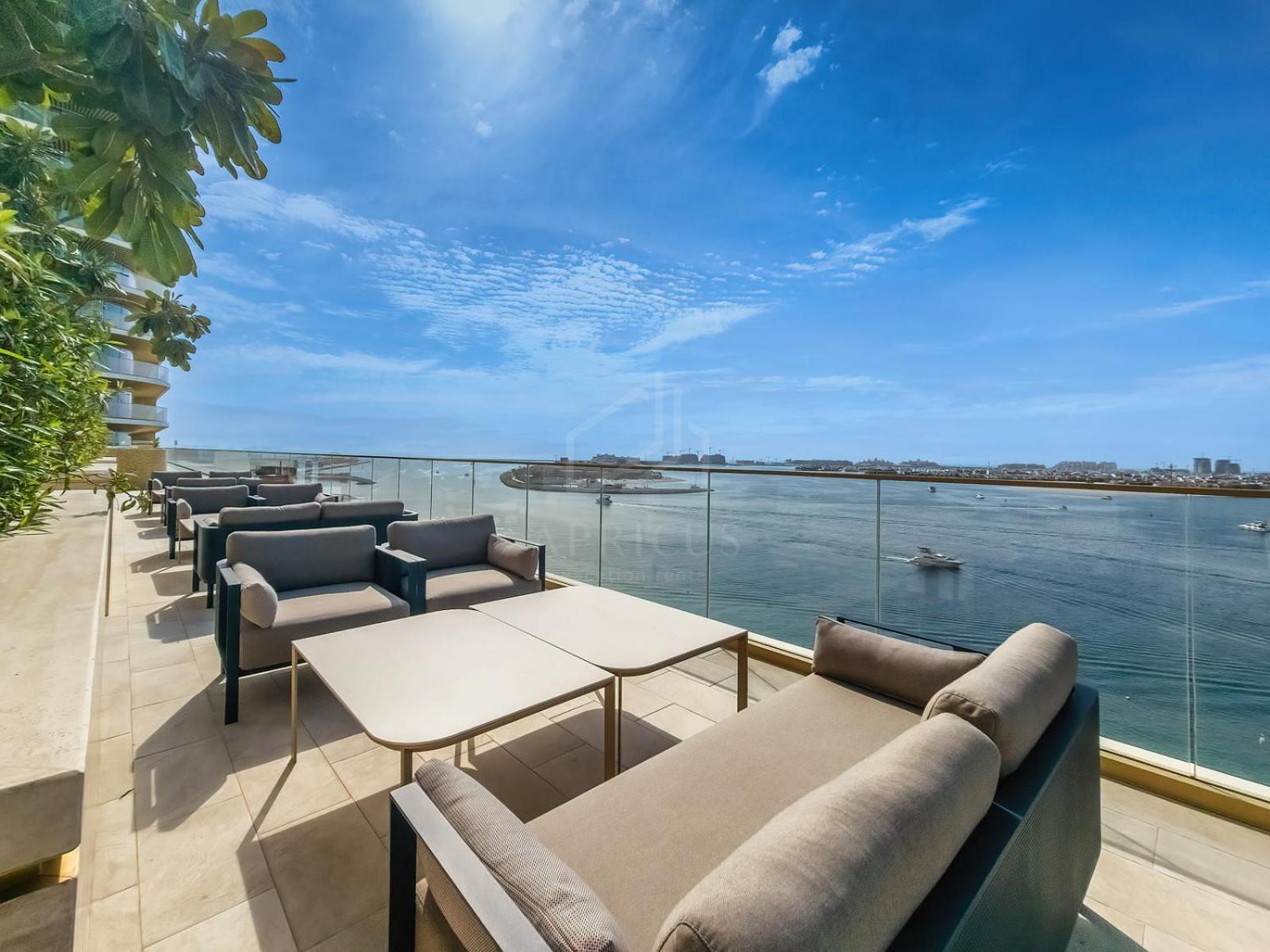 Gorgeous 1bd With Access In Grand Bleu Apartment *